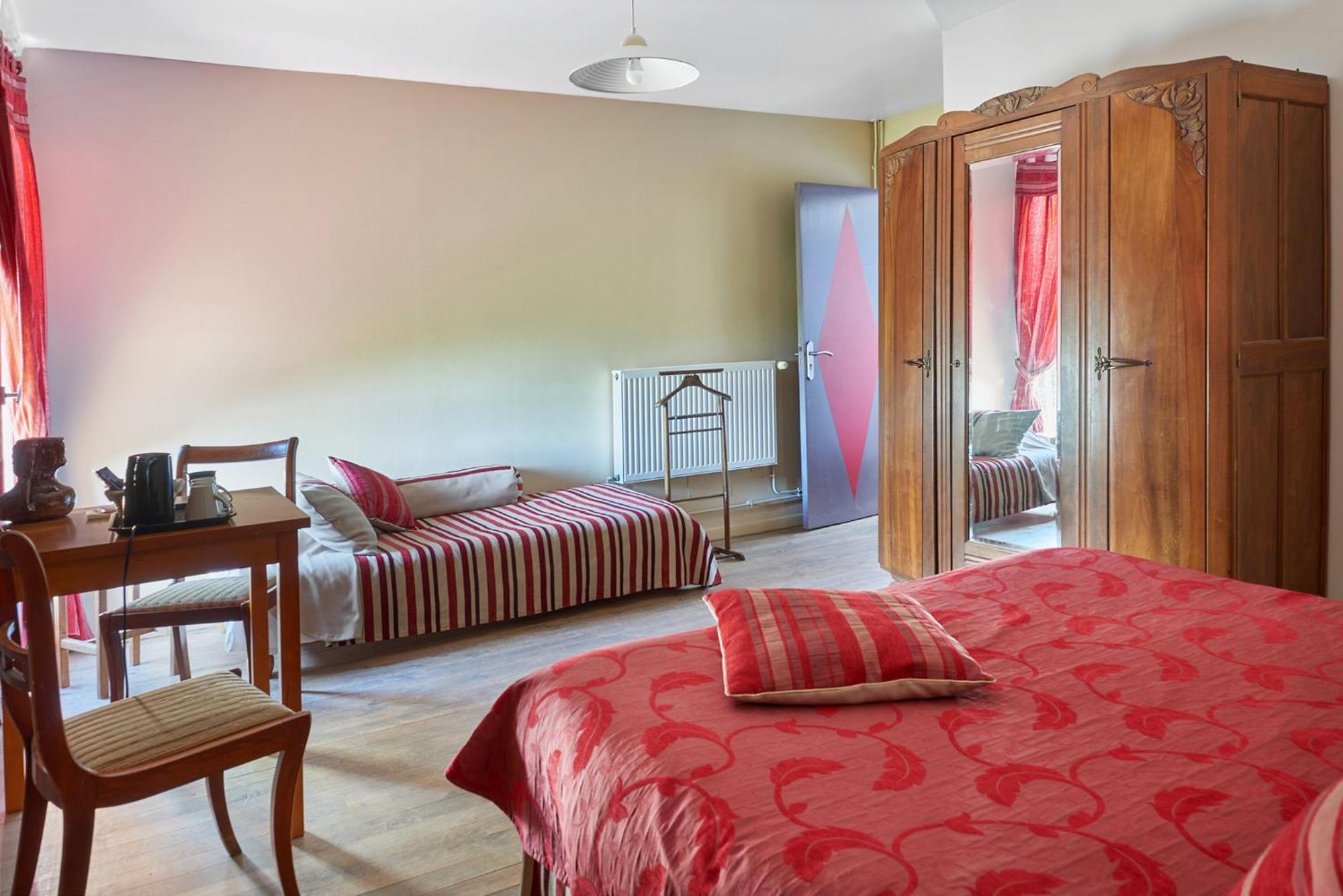 Hotel Domaine Du Mas Bazan Alénya Zimmer foto