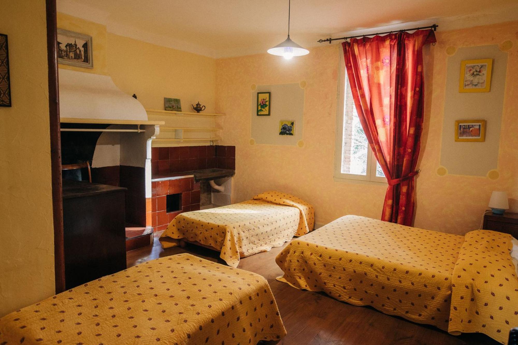 Hotel Domaine Du Mas Bazan Alénya Zimmer foto